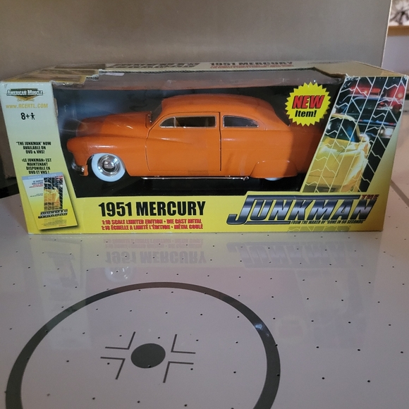 Vintage Die Cast 1:18 Junkman 1951 Mercury - Picture 1 of 7